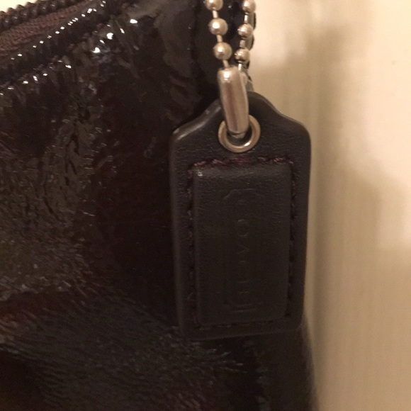 Coach Chocolate Leather Cross Over bag - Picture 4 of 6